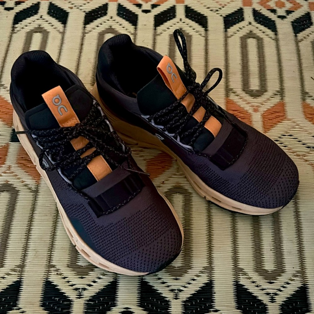 Cloud Tec. New. Never worn. Size 8.